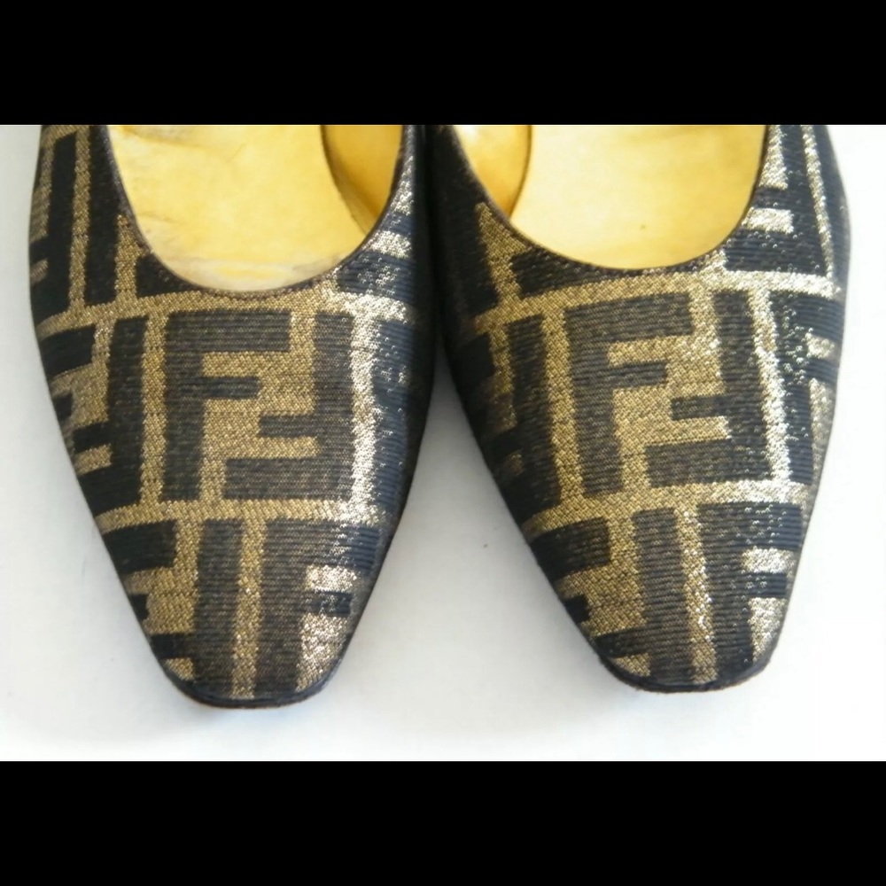 Gorgeous Fendi Zucca Flats